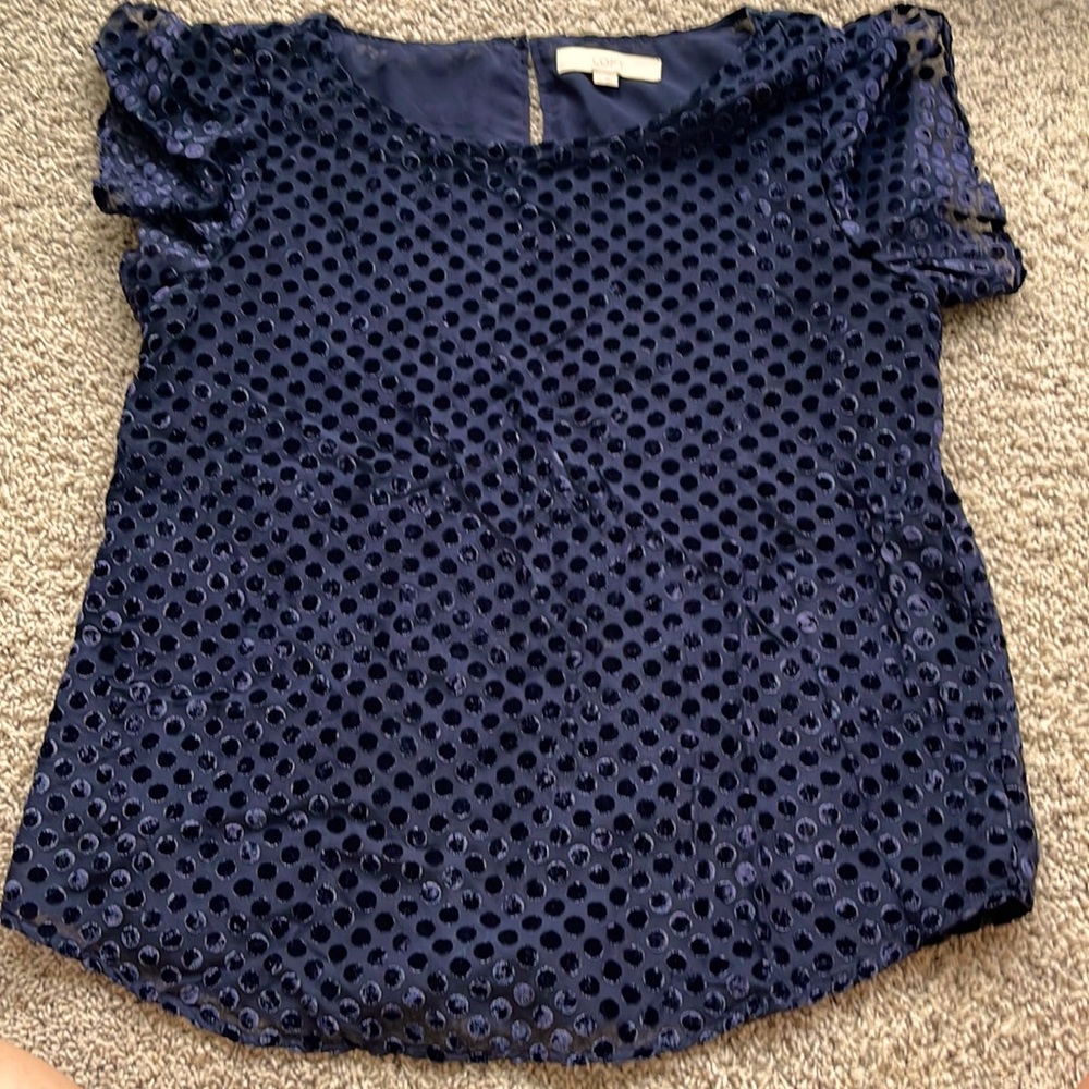 LOFT woman’s size medium navy blue velvety spotted blouse